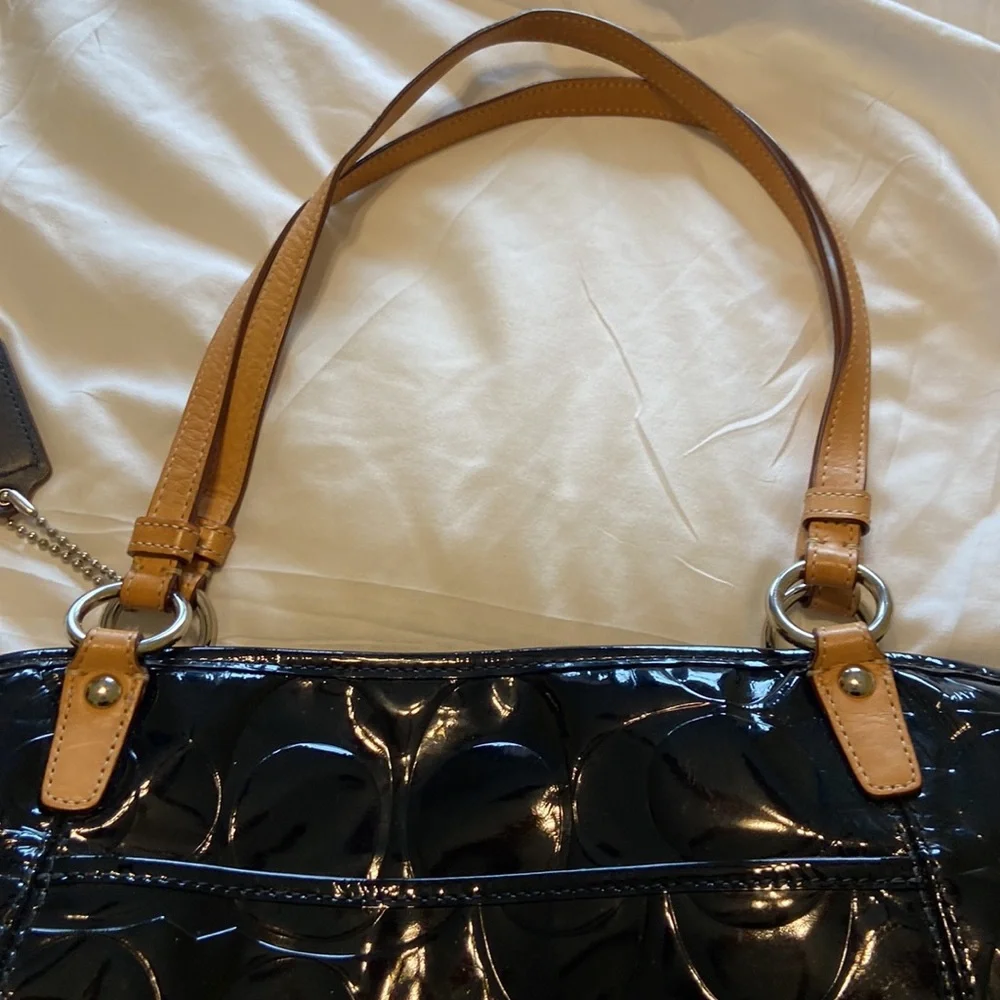 Coach Black Patent Leather Tote Bag Large Signature C Embossed Tan Strap EUC - Picture 14 of 17